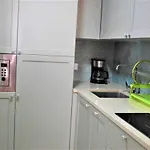 Colmeia * Лісабон