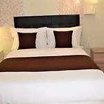 Colmeia * Лісабон