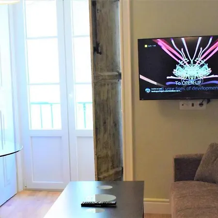 Апартаменти Colmeia *