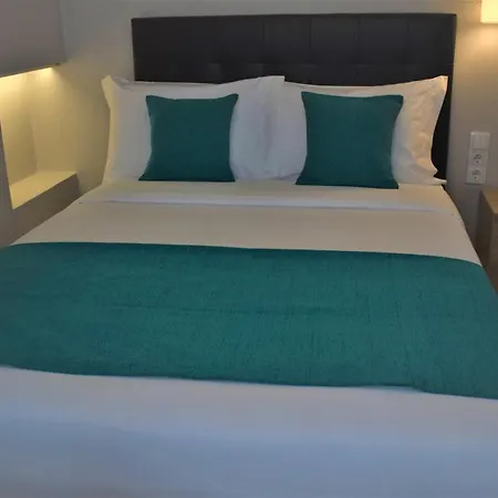 Apartment Colmeia Lisbon