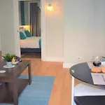 Colmeia Apartmán *